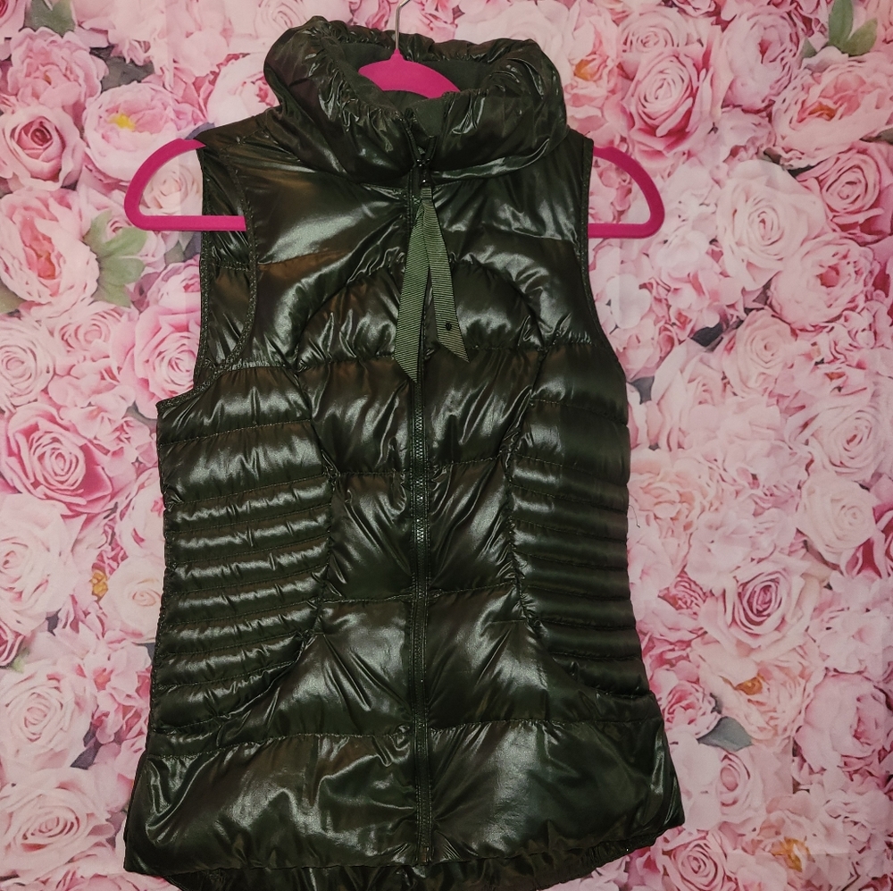 Lululemon Fluffin Awesome Dark Green Down Vest